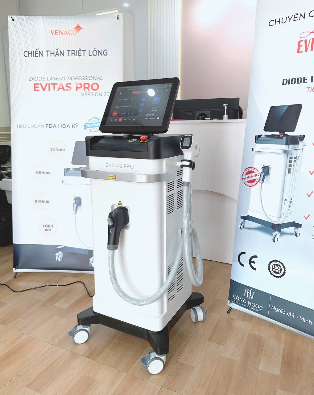 Máy triệt lông diode laser